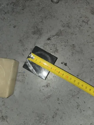 12 Peanas  de mármol negro veteado