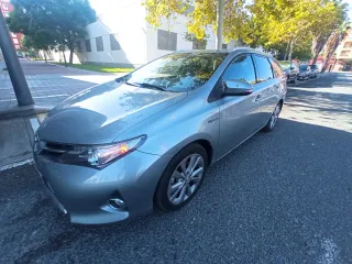 Toyota Auris 2014