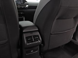 Citroën C4 Hybrid 136 e-DCS6 Plus