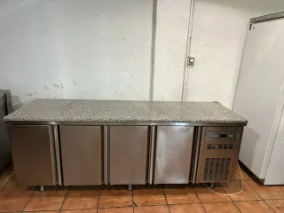 Mesa Fría Preparación Pizza Acero Inox coreco