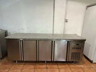 Mesa Fría Preparación Pizza Acero Inox coreco