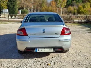 Peugeot 407 Año 2011