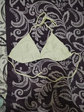 Bikini blanco con tiras