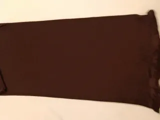 Vestido de fiesta marrón