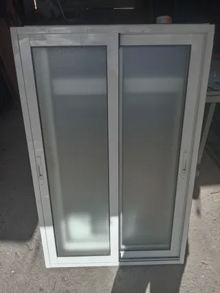 Ventana corredera aluminio 86.5x134