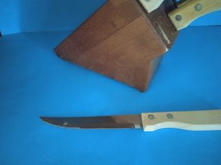 Ceppo con coltelli (1264)