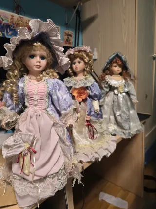Bambole di porcellana vintage