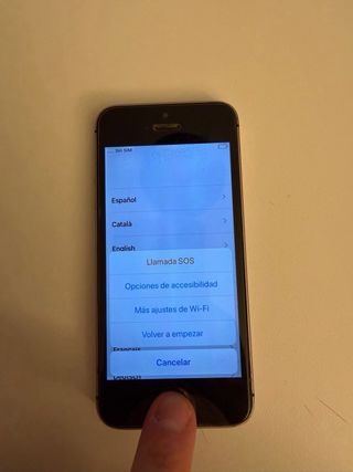 iPhone SE Negro/Plateado