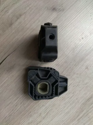 Soportes radiador agua Golf 4