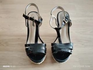 Sandalias Strover Talla 38 Negras