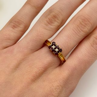 Anillo oro 18kt con diamantes y granates