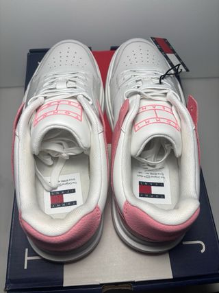 Zapatillas Tommy Jeans Blancas y Rosas