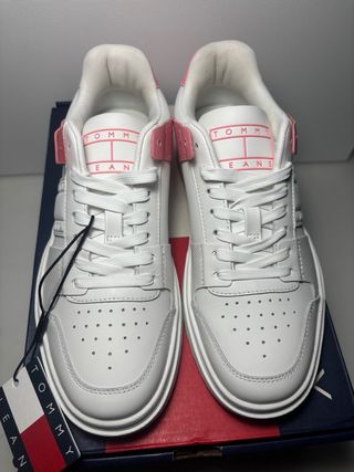 Zapatillas Tommy Jeans Blancas y Rosas