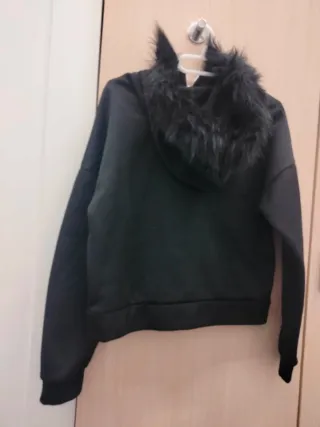 Chaqueta Nike Negra con Capucha y Cremallera