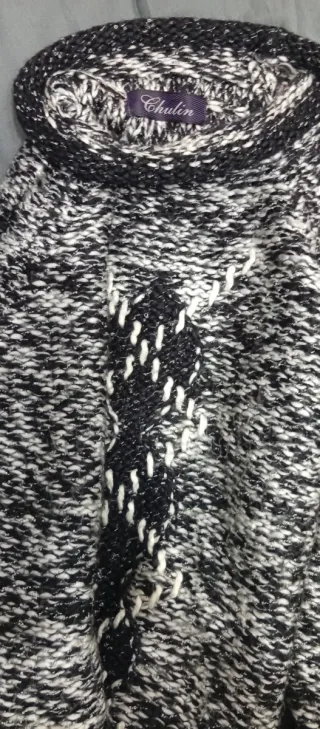 Jersey Negro y Blanco Talla XL