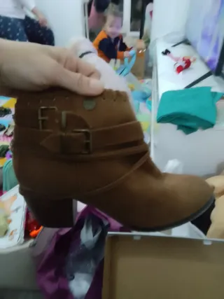 Botas Camel Piel Vuelta Tacon