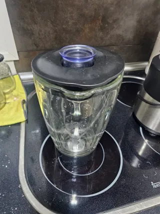 Vaso Taurus con tapa y cuchilla