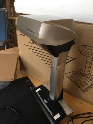 Fujitsu escáner vertical ScanSnap SV600