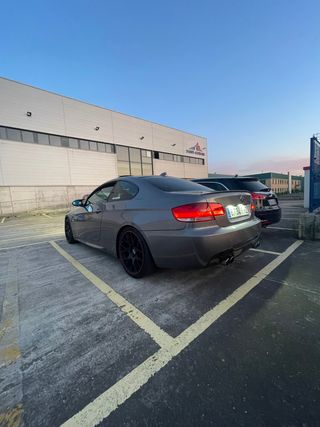 BMW Serie 3 E92 335I 2006