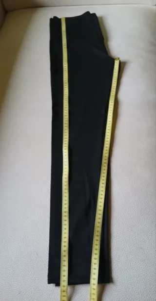 Leggings negros efecto piel