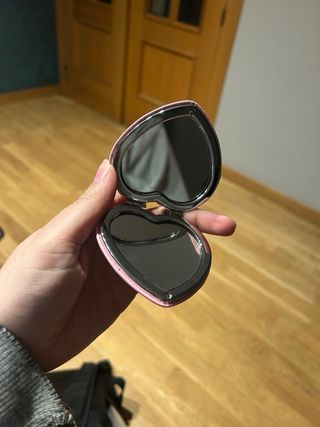 Espejo de bolsillo de corazón personalizado a mano