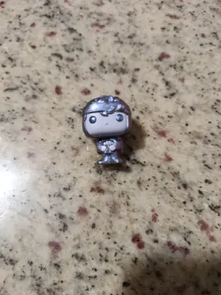 Muñeco Dustin Stranger Things Kinder