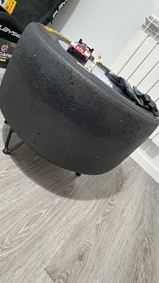 Mesa Neumático Competición Hankook