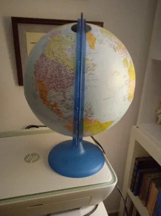 Lámpara Globo terráqueo educativo