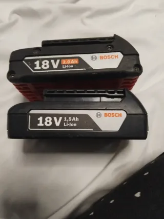 Atornillador Bosch 18V con 3 baterías