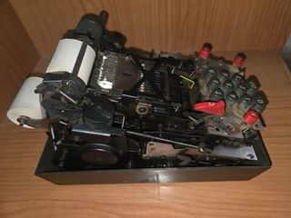 Calculadora Mecánica Vintage con Impresora