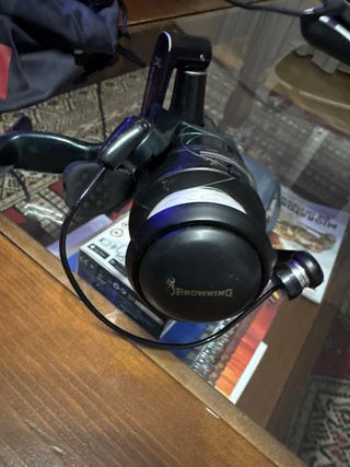 Carrete de pesca Browning SFE y caña