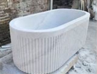 Bañera de mármol diseño acanalado
