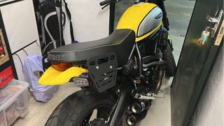 Ducati Scrambler Icon.  Estado impecable.  Extras