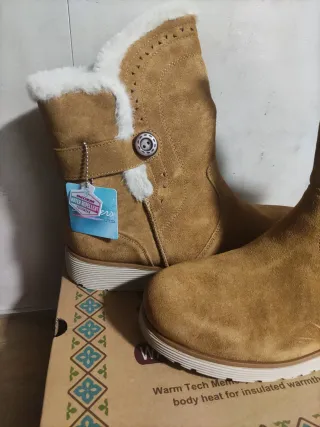 Botas Skechers Beige/Marrón Talla  41 talla grande
