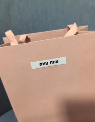Busta regalo rosa Miu Miu