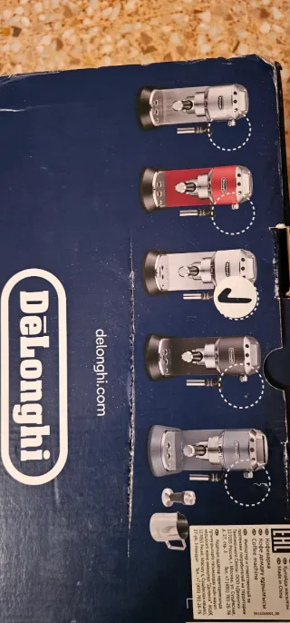 Cafetera DeLonghi Blanca