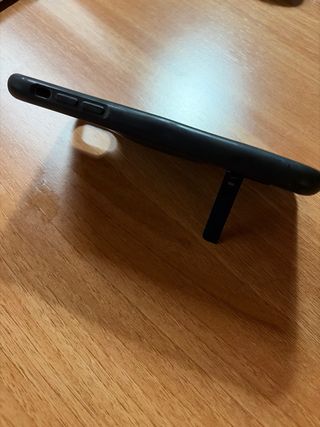 Funda Quad Lock iPhone XR con accesorio stand