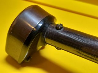 Brazo antiguo de gramaola o giradiscos