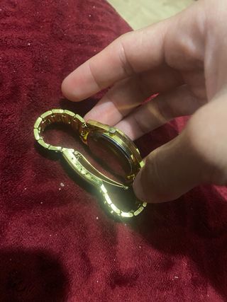 hermoso reloj bañado en oro