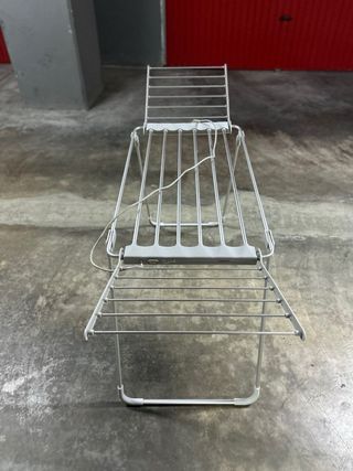 Tendedero eléctrico plegable