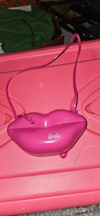 Bolso de juguete Barbie labios rosa