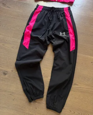 Conjunto deportivo Under Armour