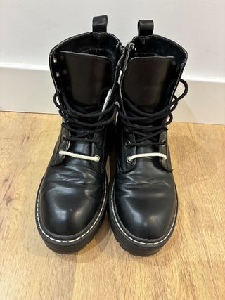 Botas estilo Dr. Martens
