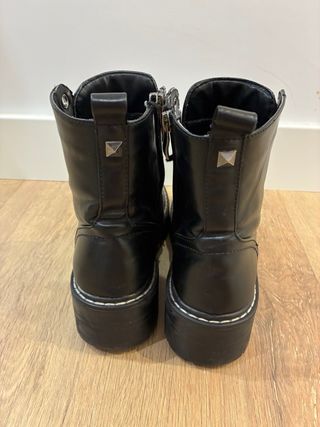 Botas estilo Dr. Martens