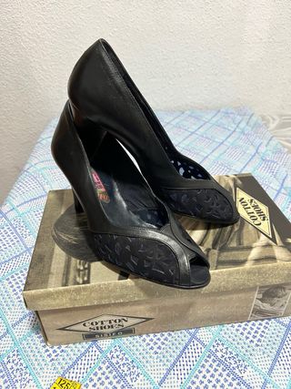 Zapatos de tacón piel azul marino Sisifo