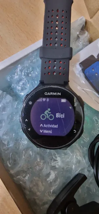 Garmin Forerunner 235 GPS Reloj Deportivo