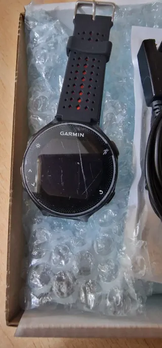 Garmin Forerunner 235 GPS Reloj Deportivo