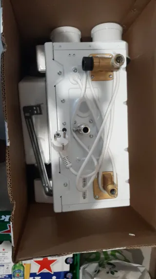 Termo Saunier Duval Gas Natural Estanco 17L