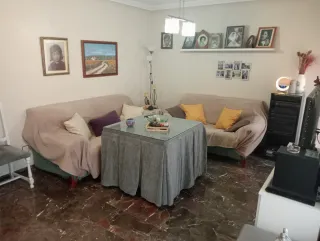 Se vende piso por zona del parque norte