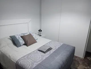 Se vende piso por zona del parque norte